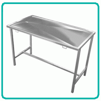 Fixed surgical table 120 x 60 x 80 cms.